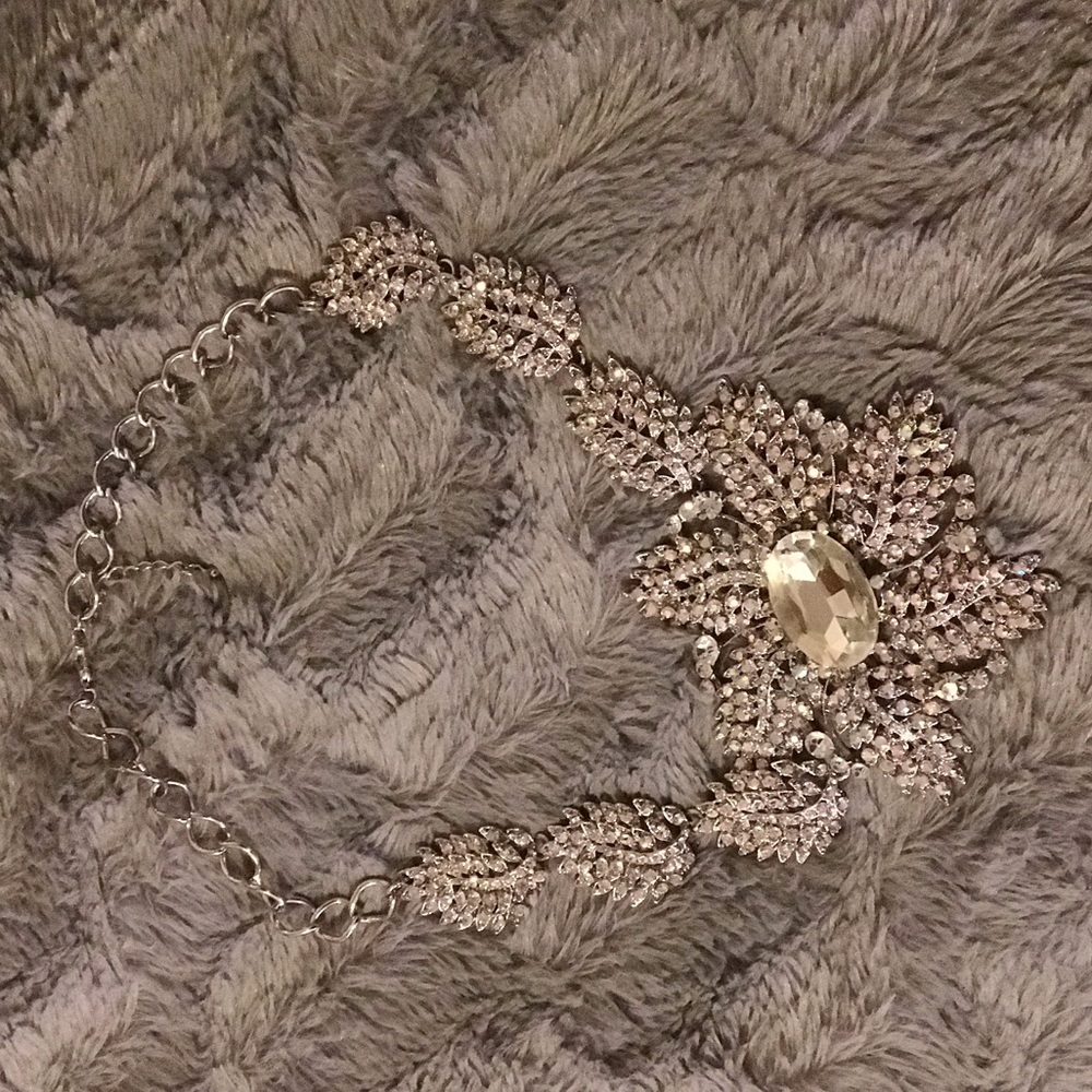 Bridal necklace - Picture 2 of 4